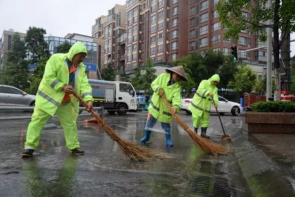 广东深圳大雨最新消息，暴雨来袭，城市应对挑战